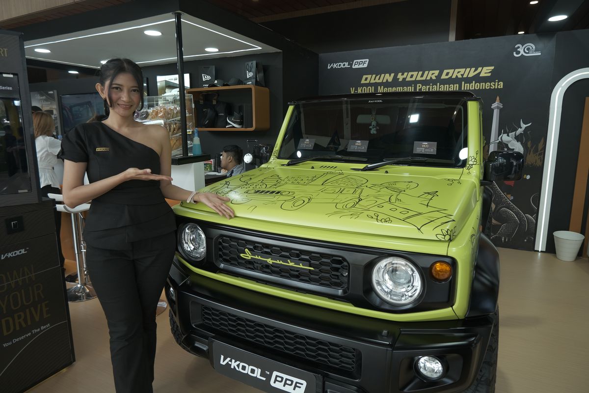 kaca film V-Kool, kaca film mobil, kaca film v-kool GIIAS 2025, Manfaat Pasang Kaca Film Mobil Kualitas Premium