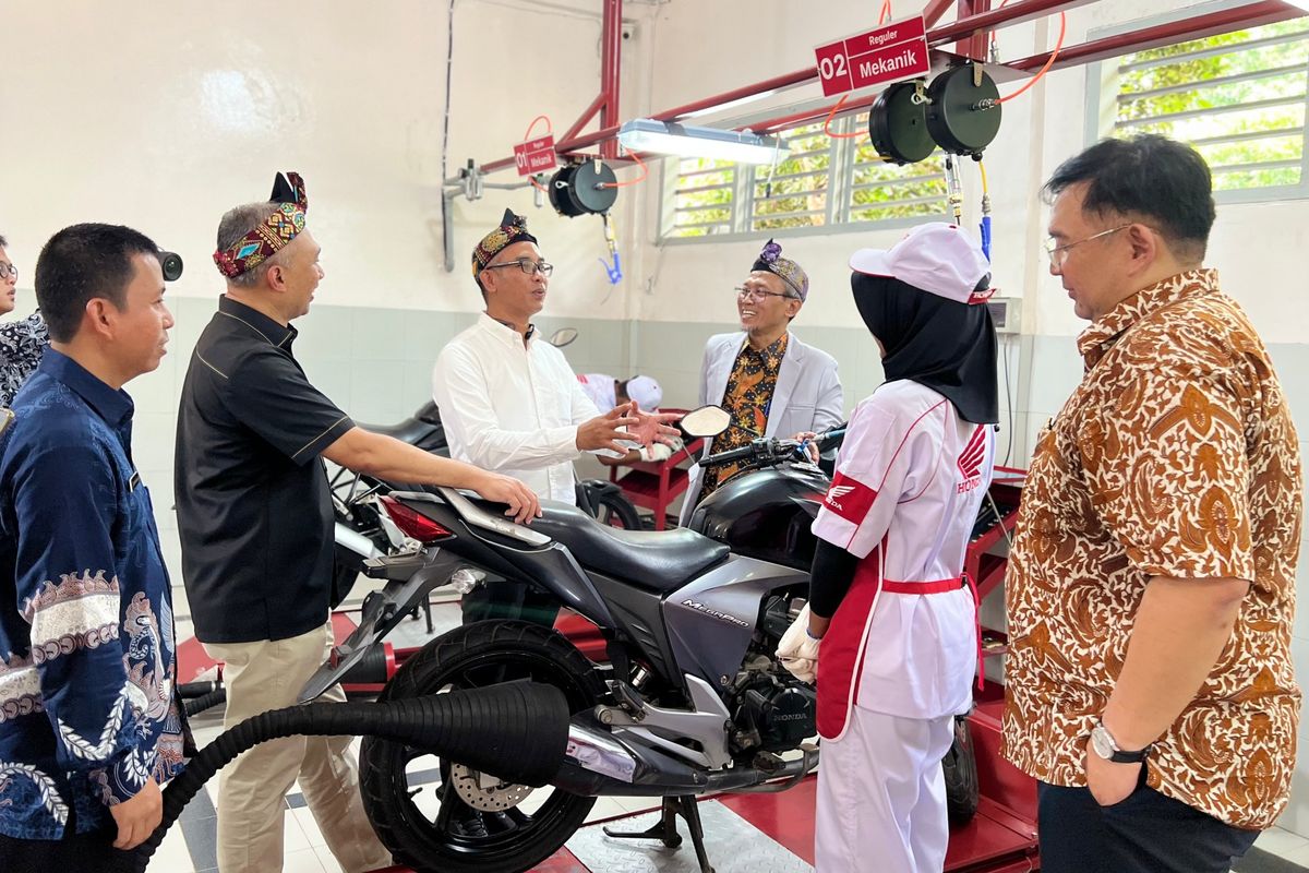 Honda, Jawa Barat, pendidikan, industri, jawa barat, Astra Honda Motor (AHM), Dukung Program Link and Match, DAM Tambah SMK Binaan di Jawa Barat