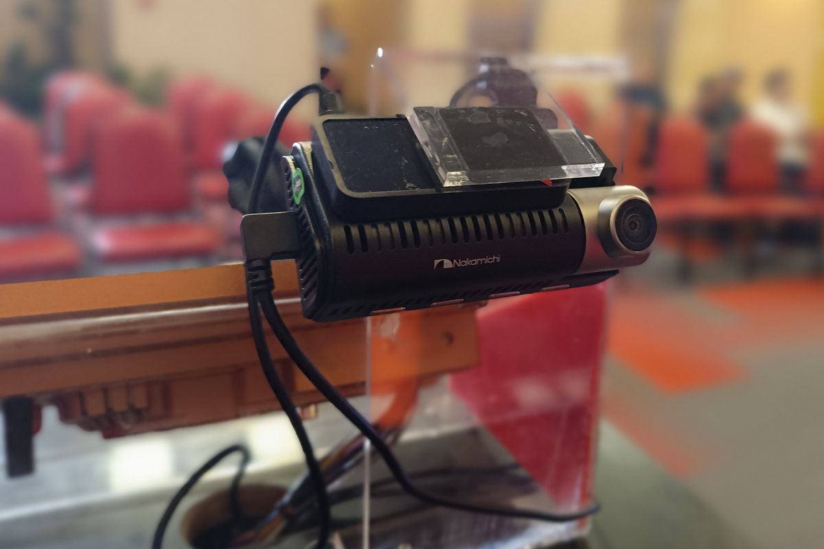 Kamera, dashcam, rekaman video, kamera, Pilihan Dashcam Dual Kamera Terbaru dengan Fitur AI