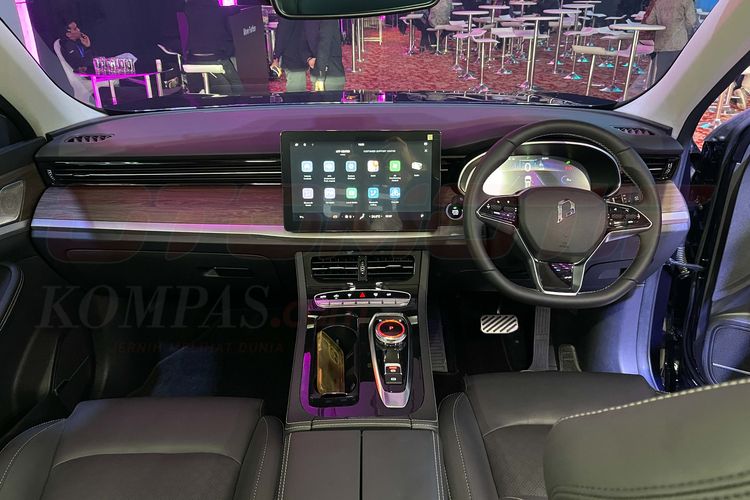 Kesalahan yang Sering Dilakukan Saat Bersihkan Interior Mobil