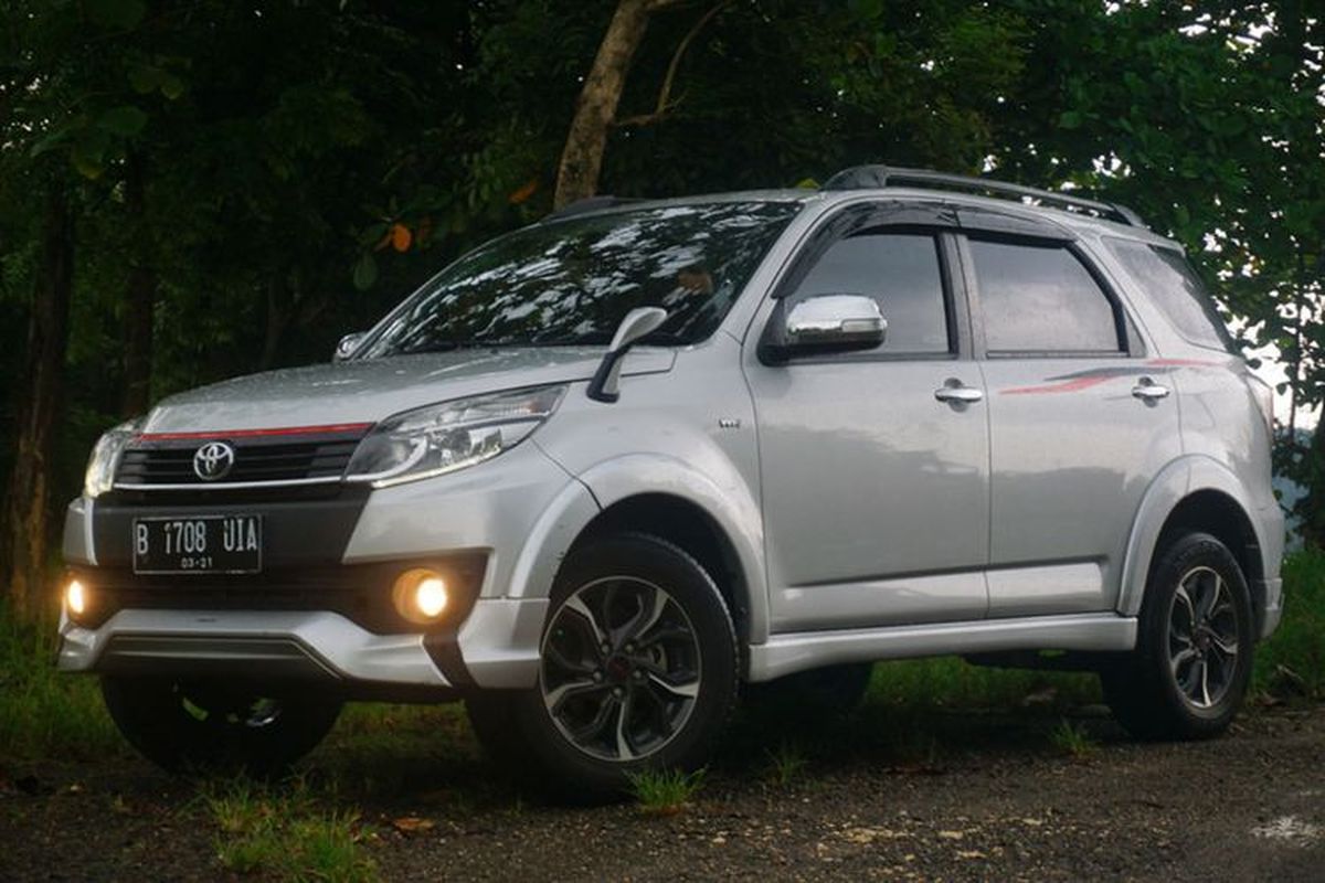 mobil bekas, Toyota rush, harga mobil bekas, toyota rush bekas, Update Harga Toyota Rush Bekas, Dibanderol mulai Rp 95 Jutaan