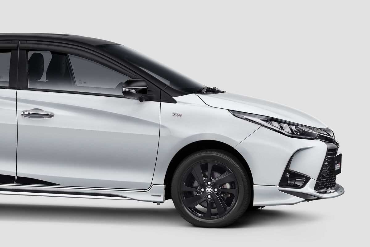 hatchback, Suzuki Baleno, Hatchback, Mazda2, harga mobil, mazda2, Toyota Yaris, Update Harga Hatchback Baru Juni 2025, Yaris Naik Tipis