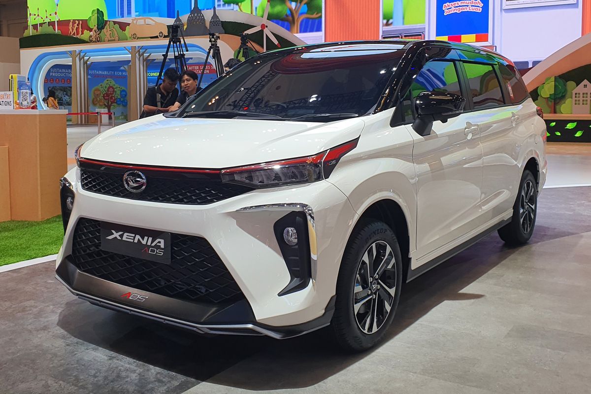 Daihatsu Xenia, penjualan LMPV, Karawang Assembly Plant, pasar otomotif Indonesia, Penjualan LMPV, Daihatsu Xenia Menghilang dari Daftar Mobil Terlaris LMPV April 2025