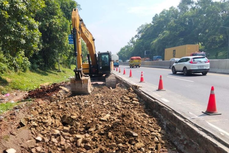 Awas Macet Ada Pekerjaan Jalan di Tol Cipularang, Cek Titiknya