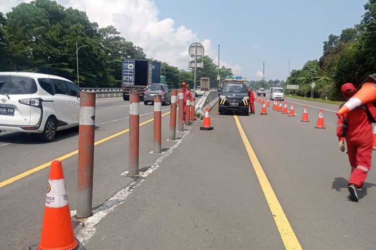 kendaraan, Jabotabek, libur Tahun Baru Islam, libur panjang, Bandung, contraflow, Jakarta-Cikampek, libur tahun baru islam, jabotabek, Libur Panjang, 1,2 Juta Kendaraan Diprediksi Keluar-Masuk Jabotabek