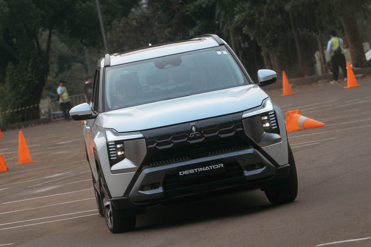 Mitsubishi, Chery Tiggo 8, Mitsubishi Destinator, Komparasi Mitsubishi Destinator dan Chery Tiggo 8, Komparasi Mitsubishi Destinator dengan Chery Tiggo 8