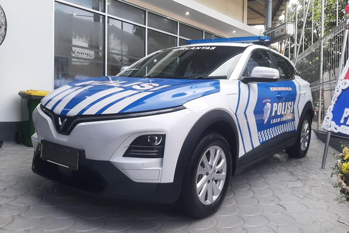 VinFast Berencana Jadikan VF6 Mobil Operasional Kepolisian