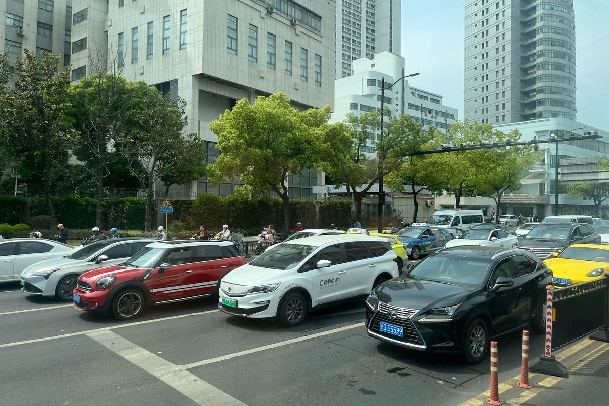 SHANGHAI, Shanghai, polusi suara, mobil listrik, Mobil listrik, larangan klakson, shanghai, Menelusuri Keheningan Shanghai di Tengah Kesibukan