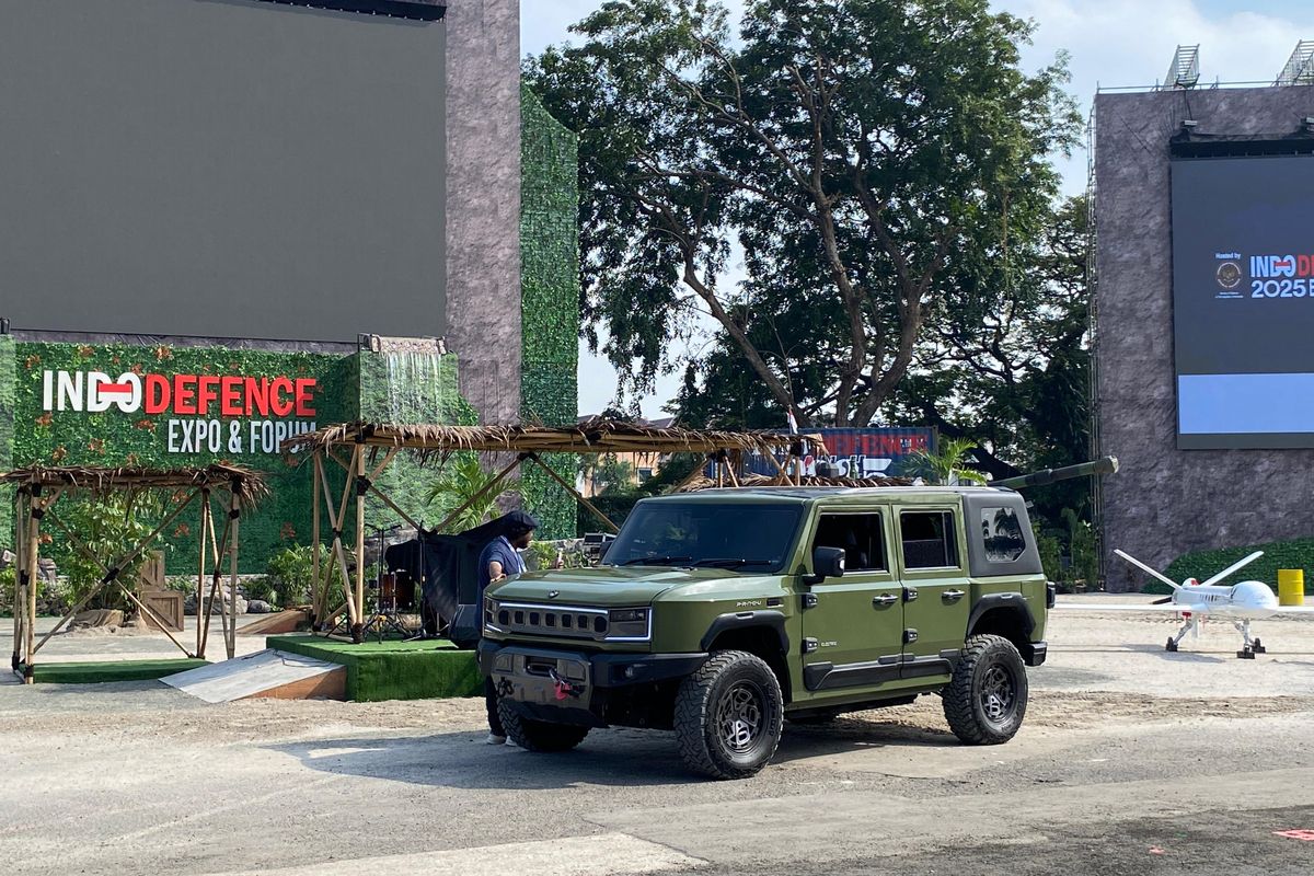 Pindad, MV3-EV Pandu, Pandu TEF, otomotif, tes mobil, test drive, Impresi, Pindad Maung, Impresi Perdana Naik MV3-EV Pandu, Mobil Listrik Taktis Pertama Buatan Indonesia