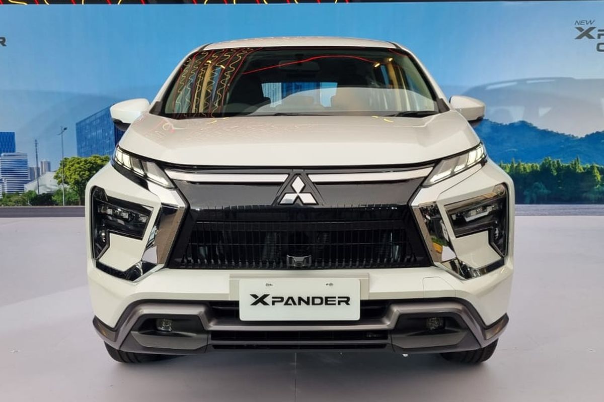 LMPV, facelift, harga LMPV, Mitsubishi Xpander, Harga LMPV, Xpander Facelift Meluncur, Ini Perbandingan Harga LMPV Terbaru