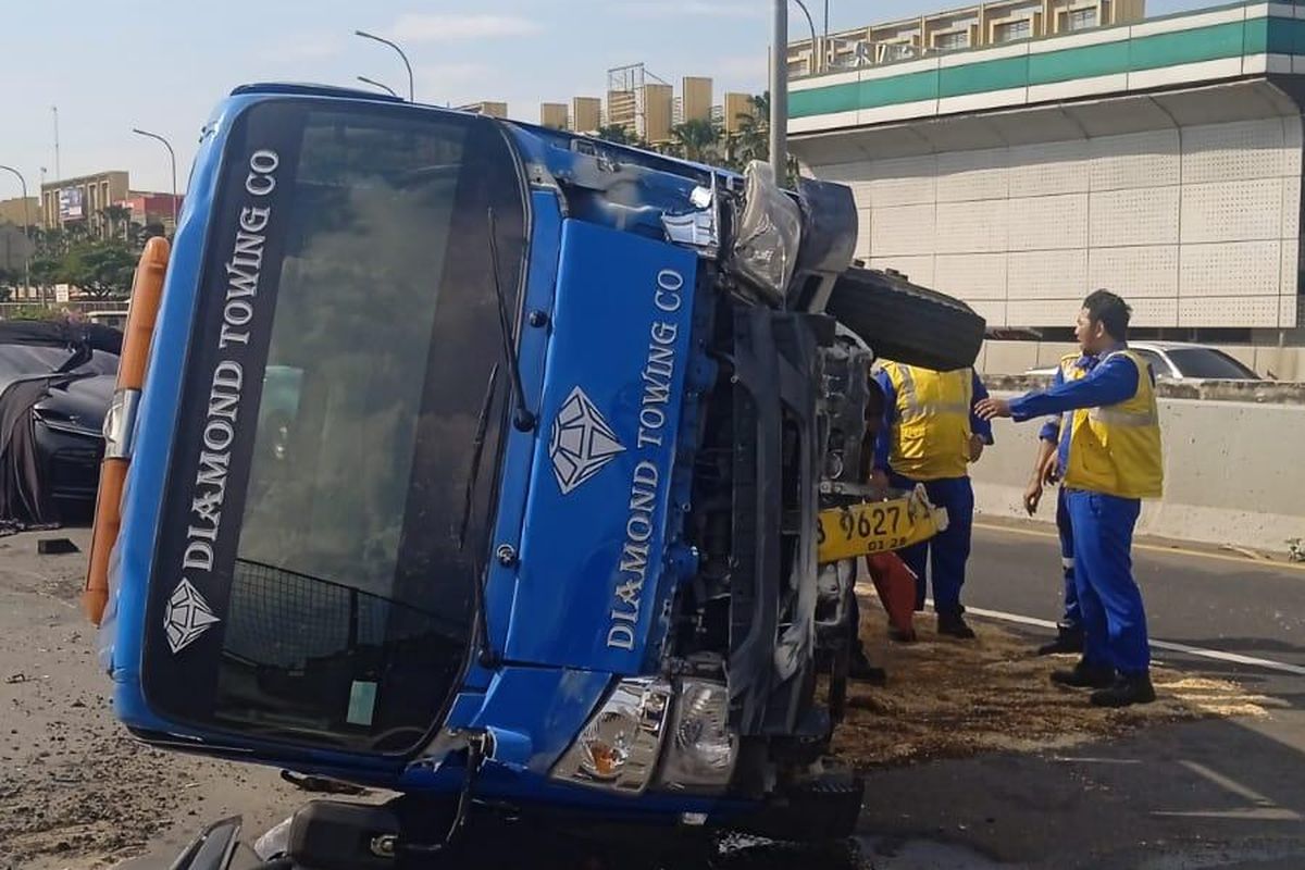 towing, Hyundai Palisade, kecelakaan, Ferrari, Tol Cengkareng, Towing, Diler, diler, Pemutihan Pajak Kendaraan, pemutihan pajak kendaraan, Kecelakaan, ferrari, Tol Jagorawi, Pilih Layanan Towing, Hyundai Palisade Terbaru
