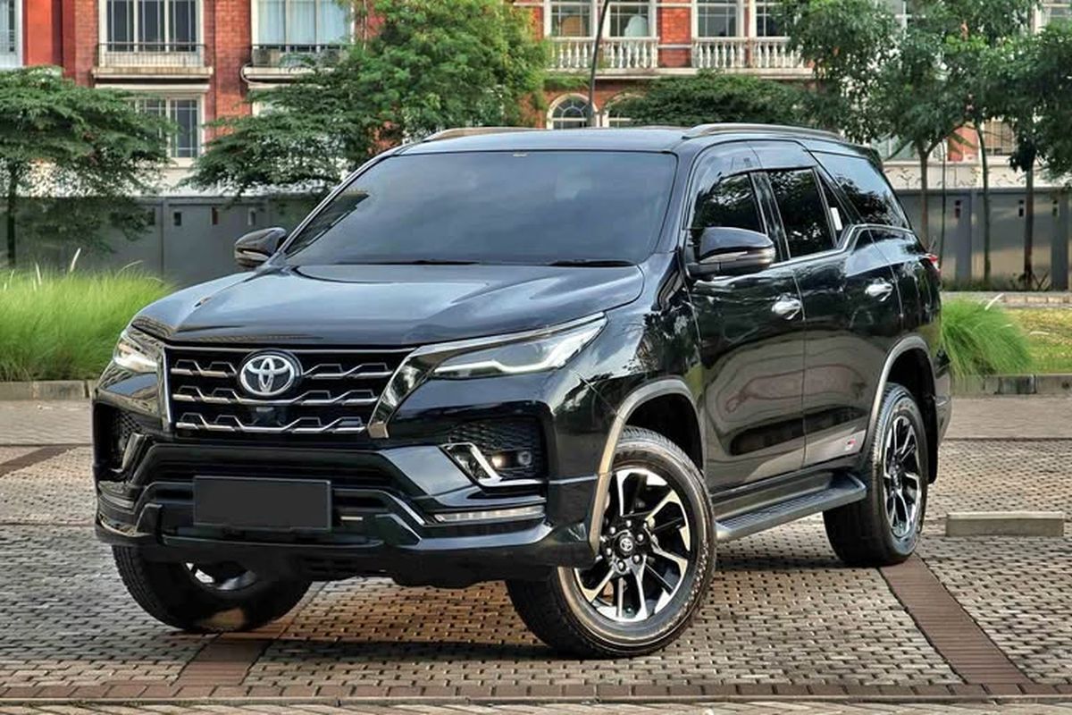 SUV Ladder Frame, Harga bekas, Toyota Fortuner, kondisi fisik, Cek Harga Bekas Toyota Fortuner di 2025, Mulai Rp 130 Jutaan