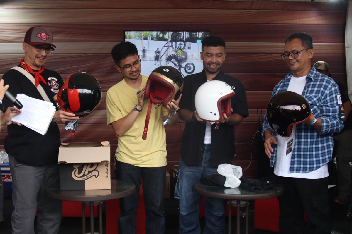 helm, JP Helmet, motor custom, skuter, perlengkapan berkendara, Helm, JP Ironglide, BBQ Ride, slimhead, Skuter, BBQ RIDE, Pilihan Helm Baru, Cocok buat Naik Motor Custom dan Skuter