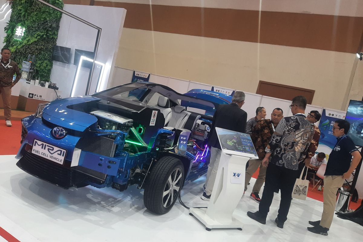hidrogen, otomotif, kendaraan hidrogen, mobil, Mobil, mobil hidrogen, Cara Kerja Mobil Hidrogen dan Keunggulannya