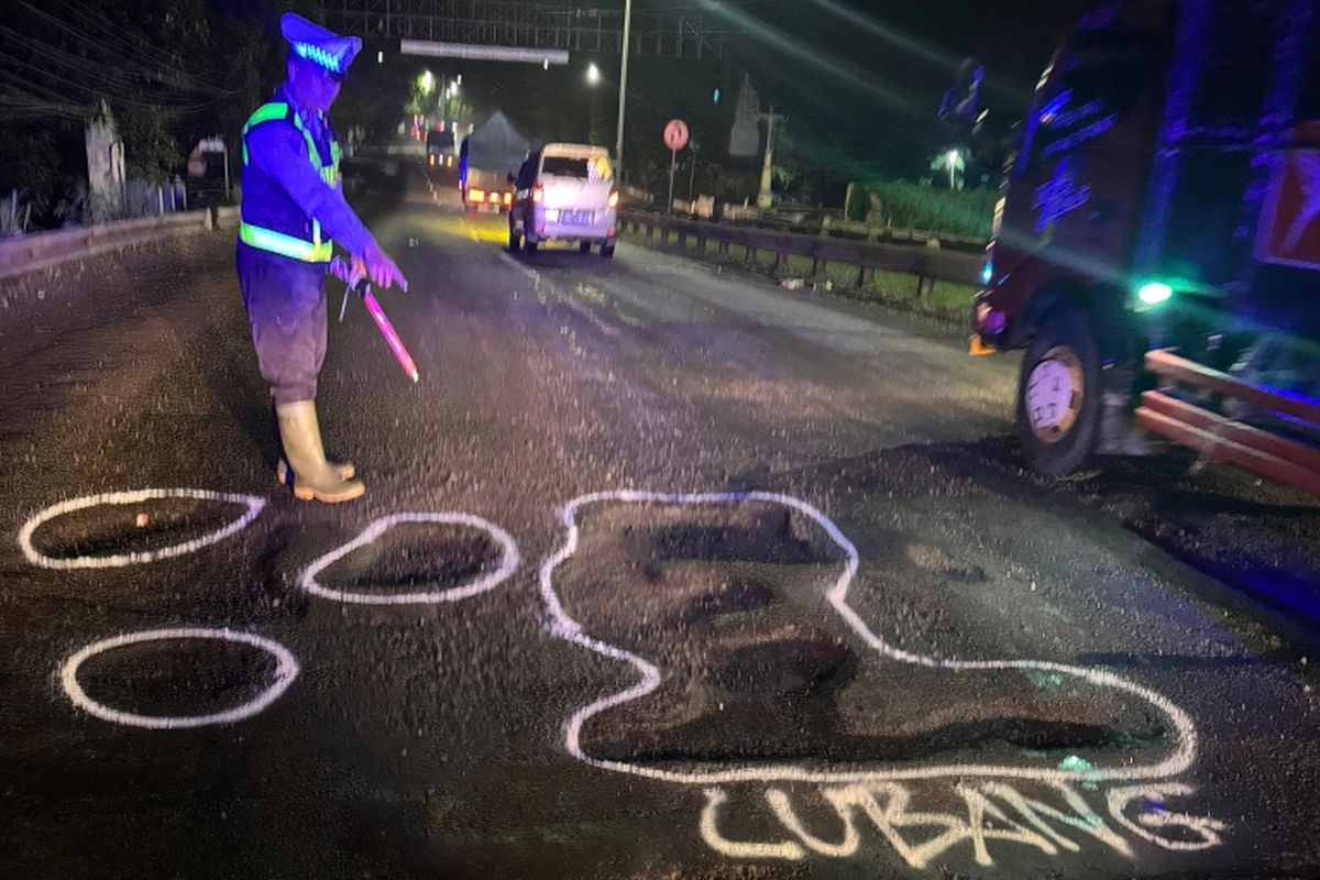 Perbaikan jalan, jalur Pantura, jalan berlubang, Mudik Lebaran, jalur arteri, Kementerian PU Janji Langsung Tambal Jalur Pantura Saat Ada Lubang