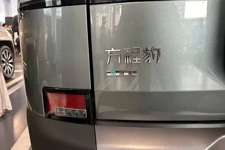 BYD Rilis Blade Battery 2.0, Cas Mobil Listrik Hitungan Menit