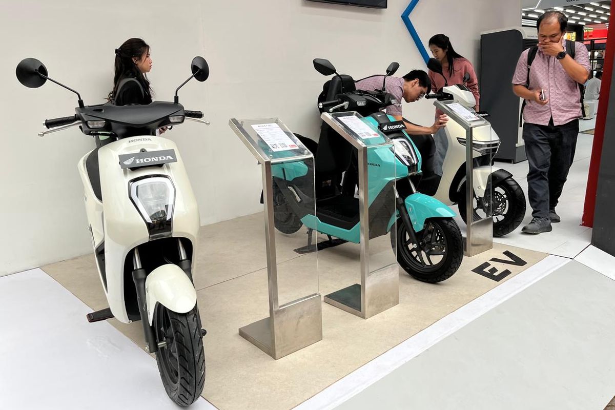 motor listrik Honda, Scoopy, motor listrik honda, diskon motor listrik, icon e:, Honda ICON e:, Ada Diskon, Harga Honda Icon e: Jadi Lebih Murah dibanding Scoopy