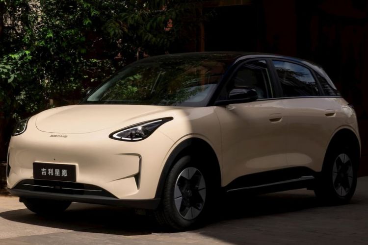 Mengenal Geely Galaxy Xingyuan, Mobil Listrik Terlaris di China 2025