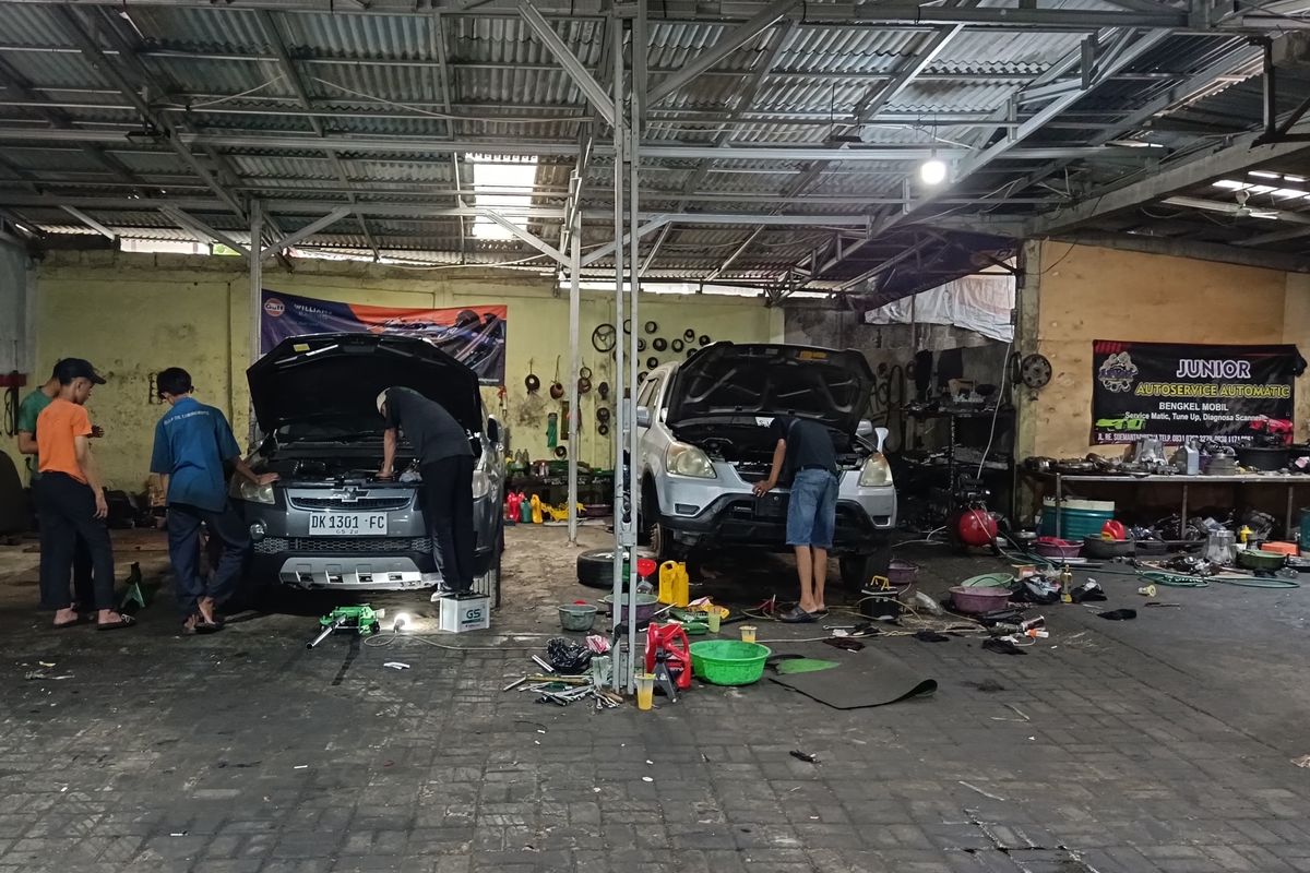 Waktu Ideal Ganti Oli Transmisi Matik, Sesuaikan Usia Kendaraan