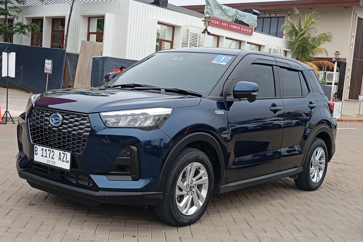 otomotif, tes mobil, test drive, Daihatsu Rocky, Daihatsu Rocky e-Smart Hybrid, Daihatsu Rocky Hybrid, Mengenal Smart Pedal Daihatsu Rocky Hybrid, Tak Perlu Injak Rem!