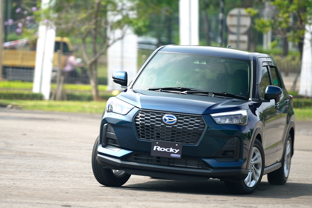 baterai, Daihatsu, motor listrik, mobil listrik, Rocky Hybrid, Rocky e-Smart Hybrid, Rocky Hybrid, Pilihan LSUV Rasa EV dengan Harga Terjangkau