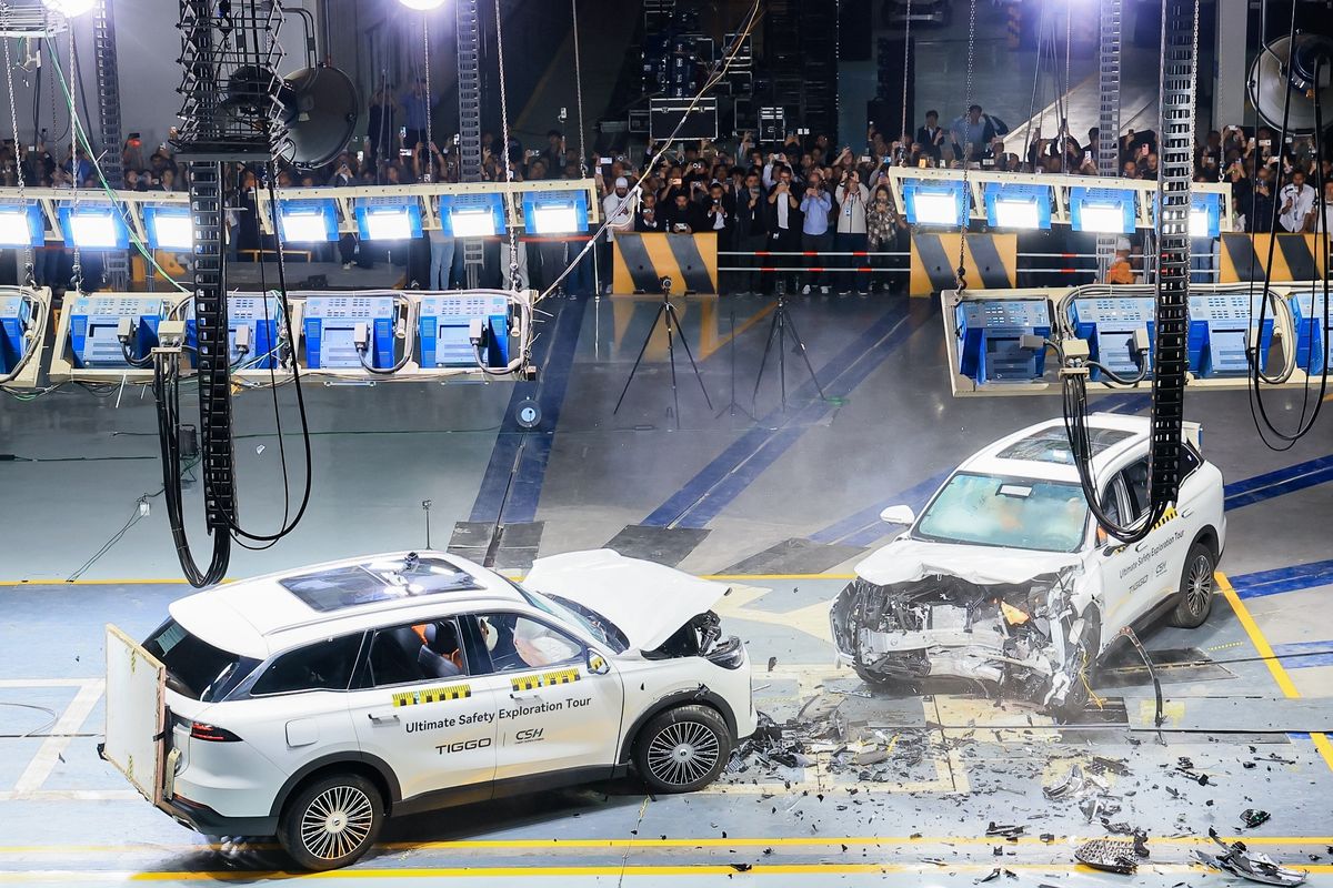 Chery, crash test, chery tiggo 9, uji keselamatan, Lihat Langsung