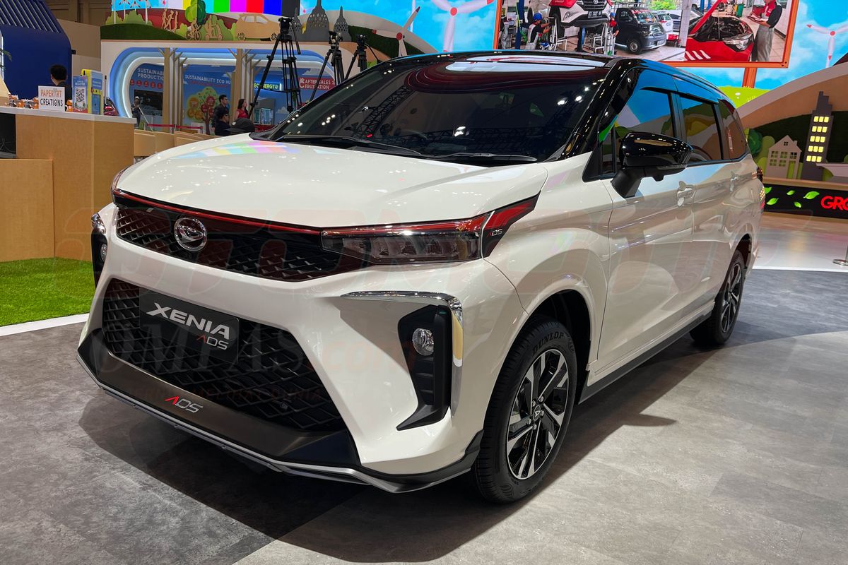 harga mobil, Xpander, hybrid, Ertiga, ERTIGA, Hybrid, HYBRID, Harga LMPV, ertiga, Menu LMPV Juli 2025, Harga Stabil mulai Rp 100 Jutaan
