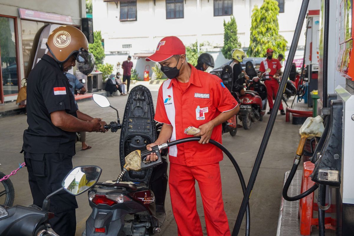 mazda, Aprilia, Mobil Hybrid, RSV4, LSUV, Populer Otomotif, Daihatsu Rocky, artikel terpopuler, etanol, Suzuki S-Presso, suzuki fronx, pabrik baru, Kelebihan dan kekurangan, X-GP, BBM Etanol Buat Motor, Cicilan Mobil Hybrid LSUV