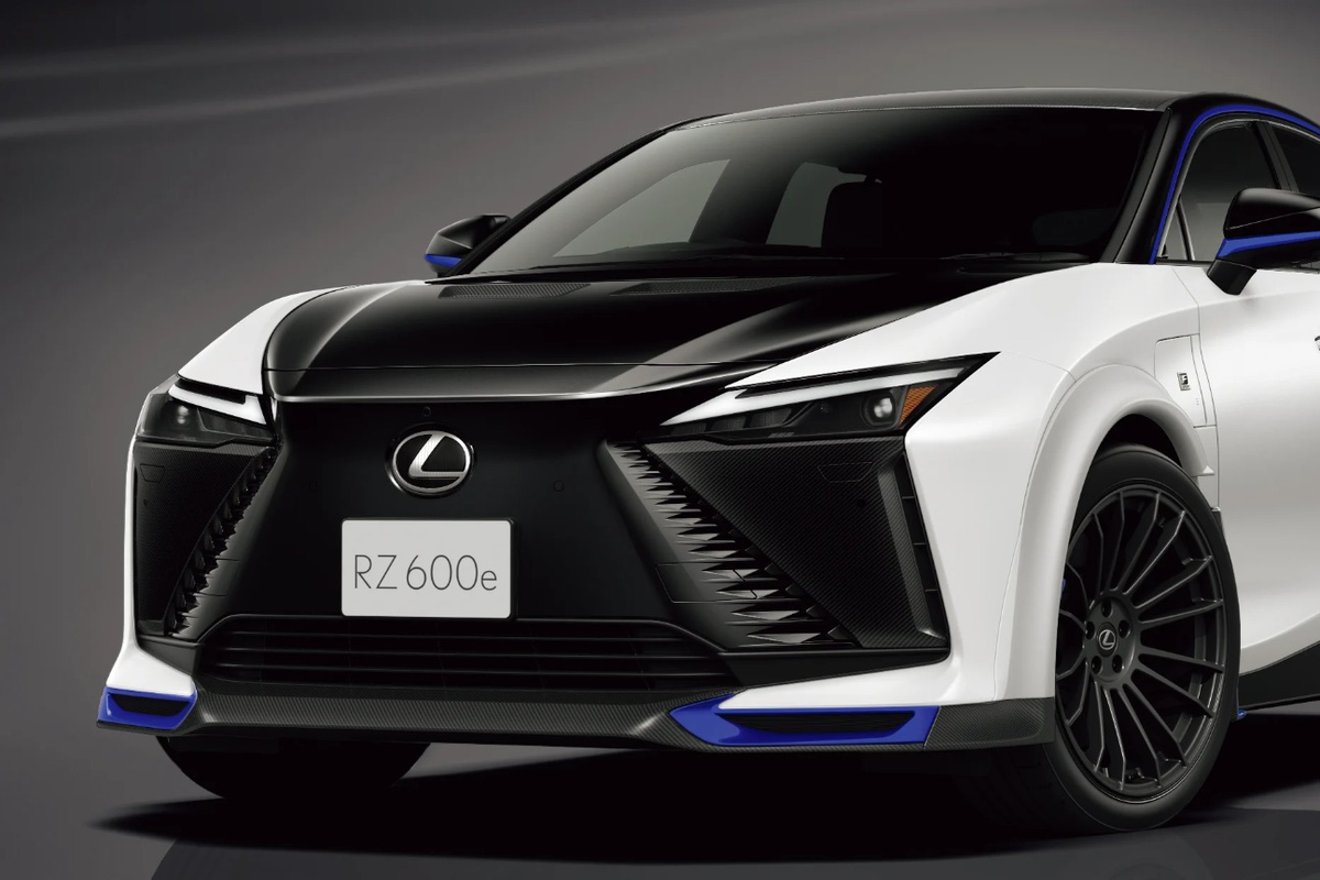 Lexus RZ 600e F Sport Performance Meluncur, Lebih Bertenaga