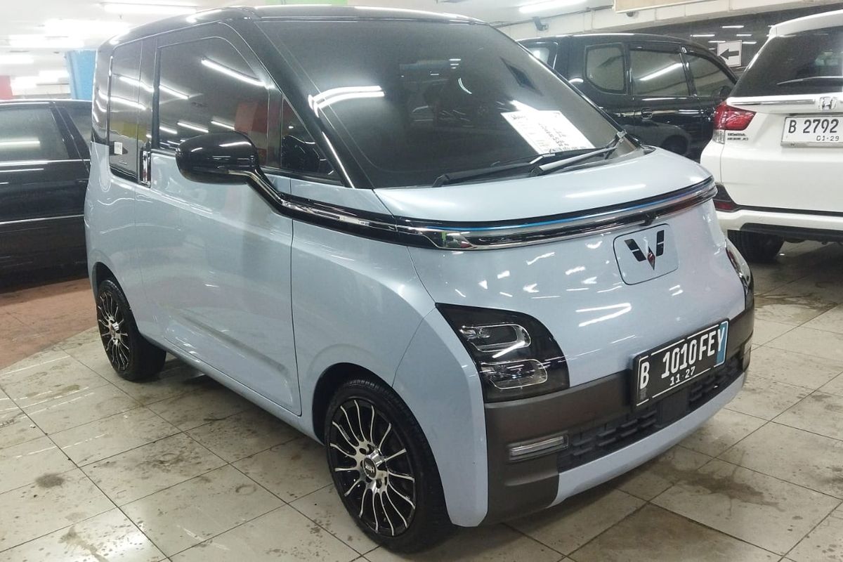 mobil listrik, mobil bekas, mobil listrik bekas, kendaraan listrik, pasar mobil bekas, Harga Tak Stabil, Pedagang Masih Hindari Mobil Listrik Bekas