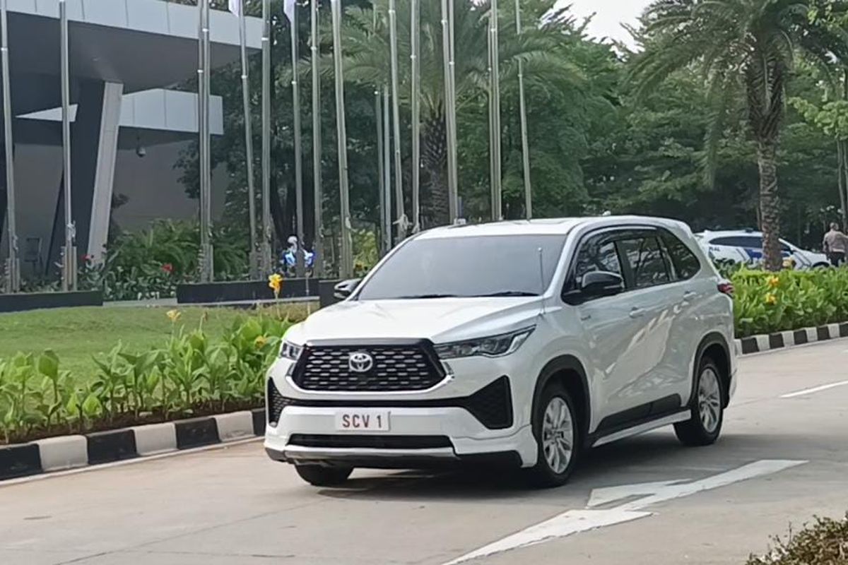 perawatan berkala, gejala awal, Mobil Hybrid, kerusakan baterai, Gejala Kerusakan Baterai Mobil Hybrid dan Cara Mengatasinya