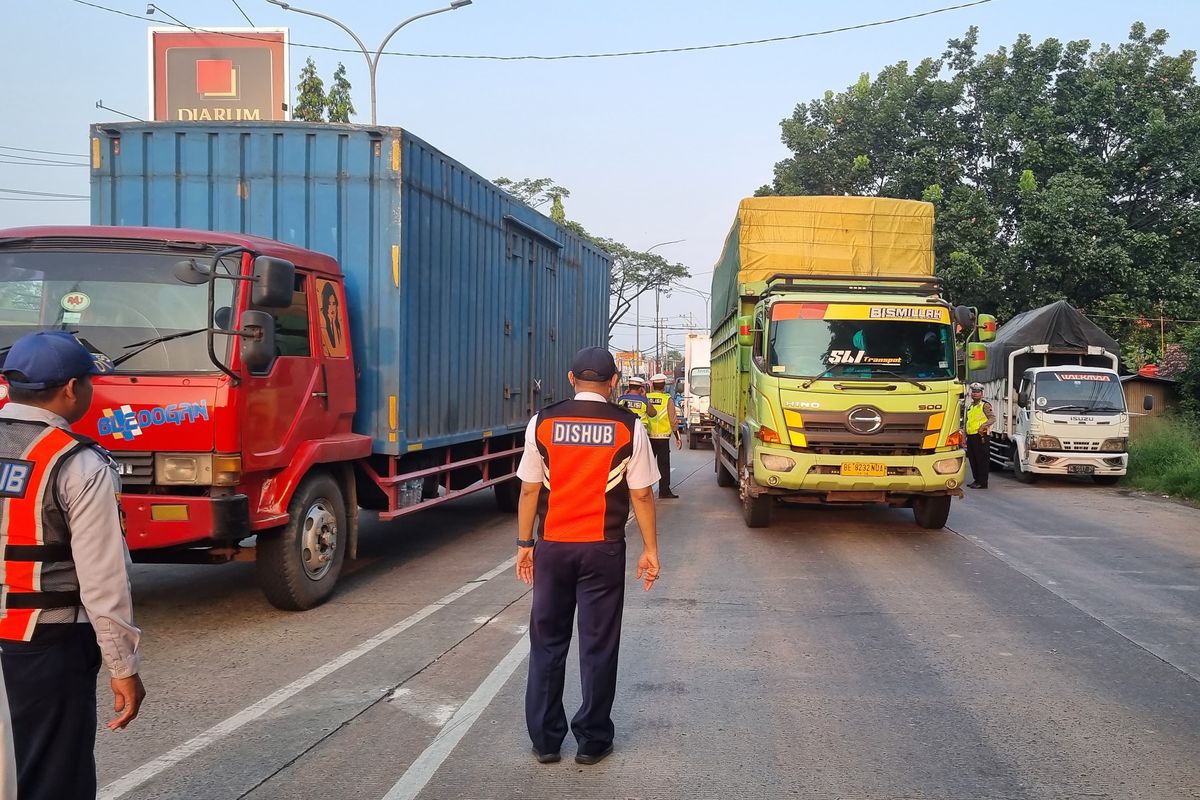 Pembatasan operasional truk, Truk yang dilarang melintas Pantura Kendal, Truk dilarang meintas jalan Pantura, Jenis Truk yang Kena Pembatasan Operasional di Jalan Pantura Kendal