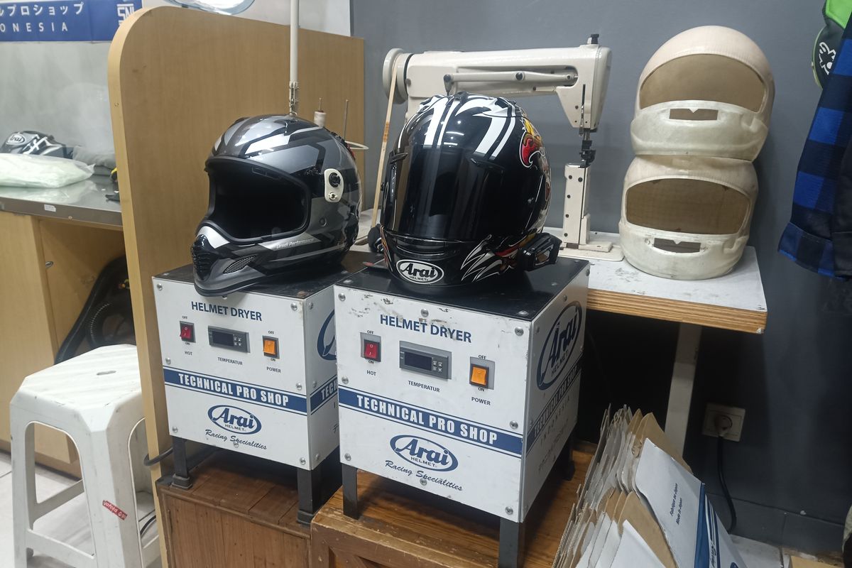 helm motor, helm full face, helm half face, cuci helm, Helm full face, Jasa Cuci Helm Full Face dan Half Face, Hanya Rp 30.000-an