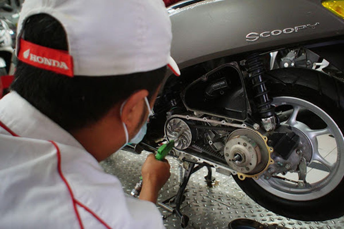 kebanjiran, Perawatan motor, kerusakan komponen, Mengatasi Kerusakan CVT Pasca-Kebanjiran: Panduan Praktis