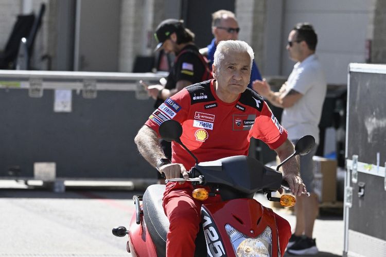 Marc Marquez, MotoGP, balap motor, balap, Francesco Bagnaia, Davide Tardozzi, Bos Ducati yakin Marquez Bisa Sapu Bersih Balapan 2025
