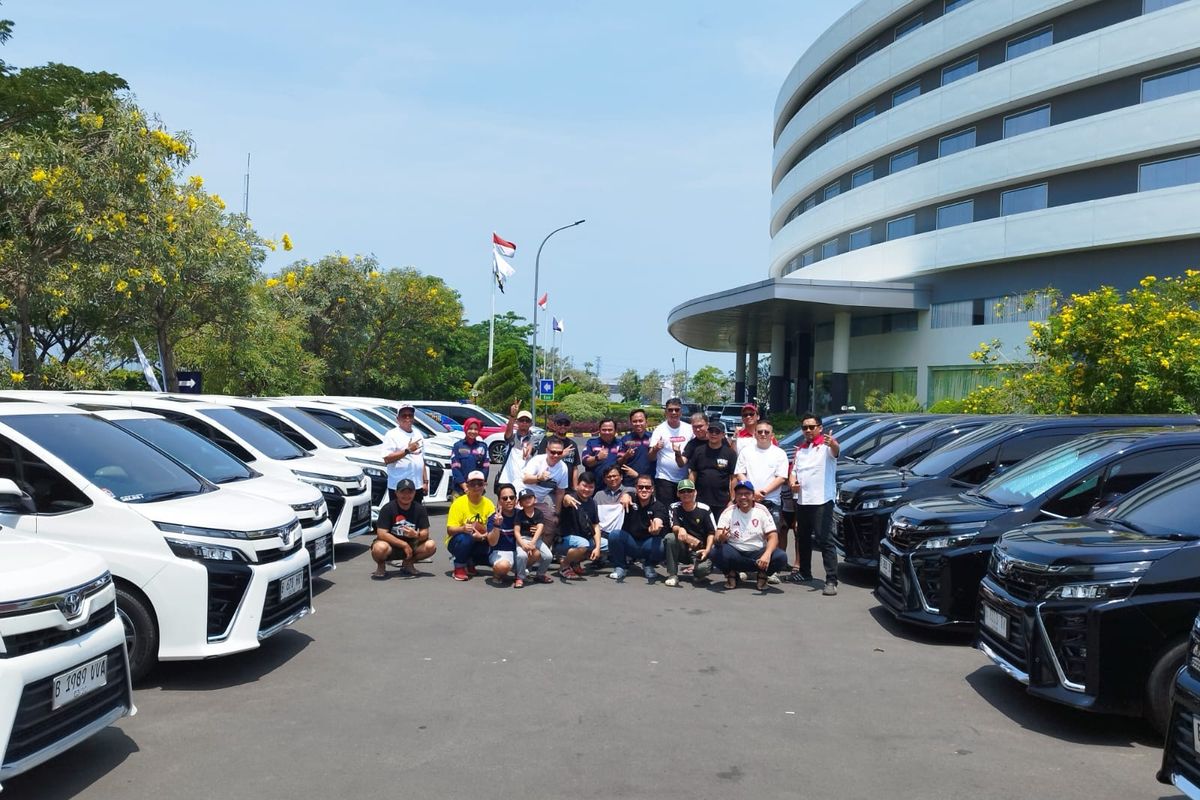Komunitas mobil, toyota voxy, Voxy Club Indonesia), Sewindu Komunitas Voxy Club Indonesia, Touring ke Cirebon
