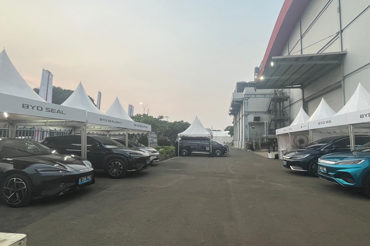 PEVS, Denza, test drive, Periklindo Electric Vehicle Show, Test drive, Bisa Test Drive BYD dan Denza di PEVS 2025