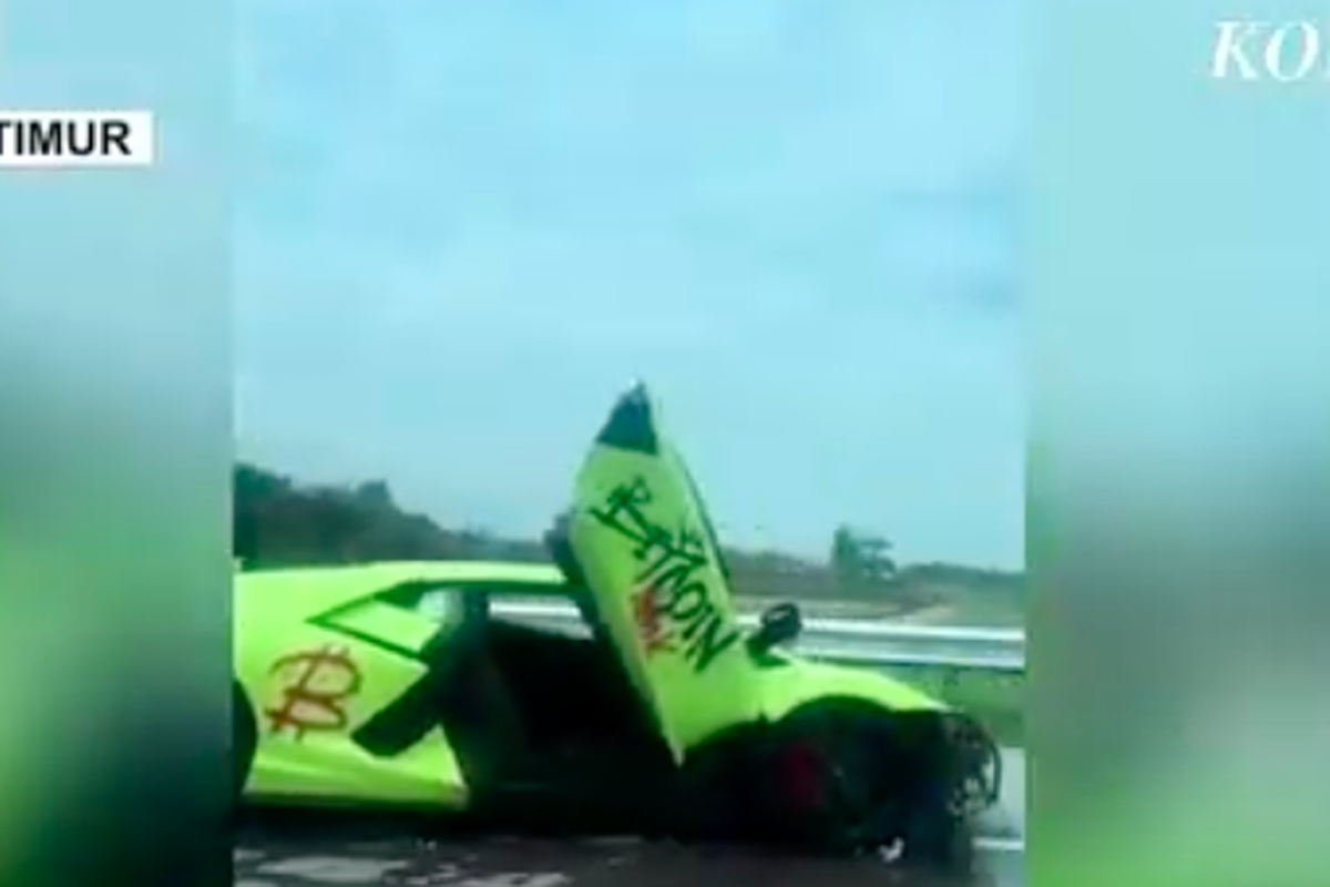 Lamborghini, Suzuki Ignis, batas kecepatan, kecelakaan tol, Kecelakaan Lamborghini Tabrak Ignis, Ingat Batas Kecepatan di Tol