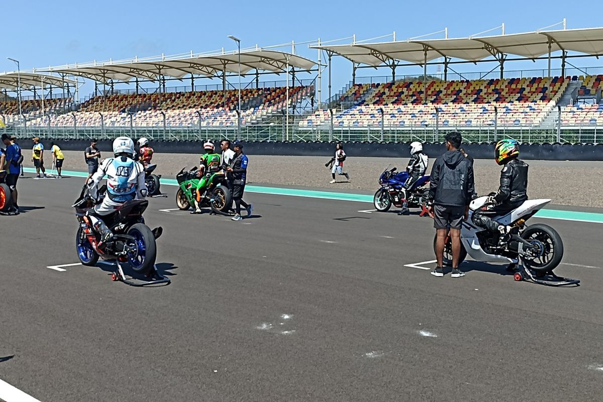 MANDALIKA, Yamaha Sunday Race, Mandalika, kelas R3 Pro, Kelas R3 Pro, pebalap muda, yamaha sunday race, Pebalap muda, Kelas R3 Pro Memperkuat Yamaha Sunday Race 2025 di Mandalika