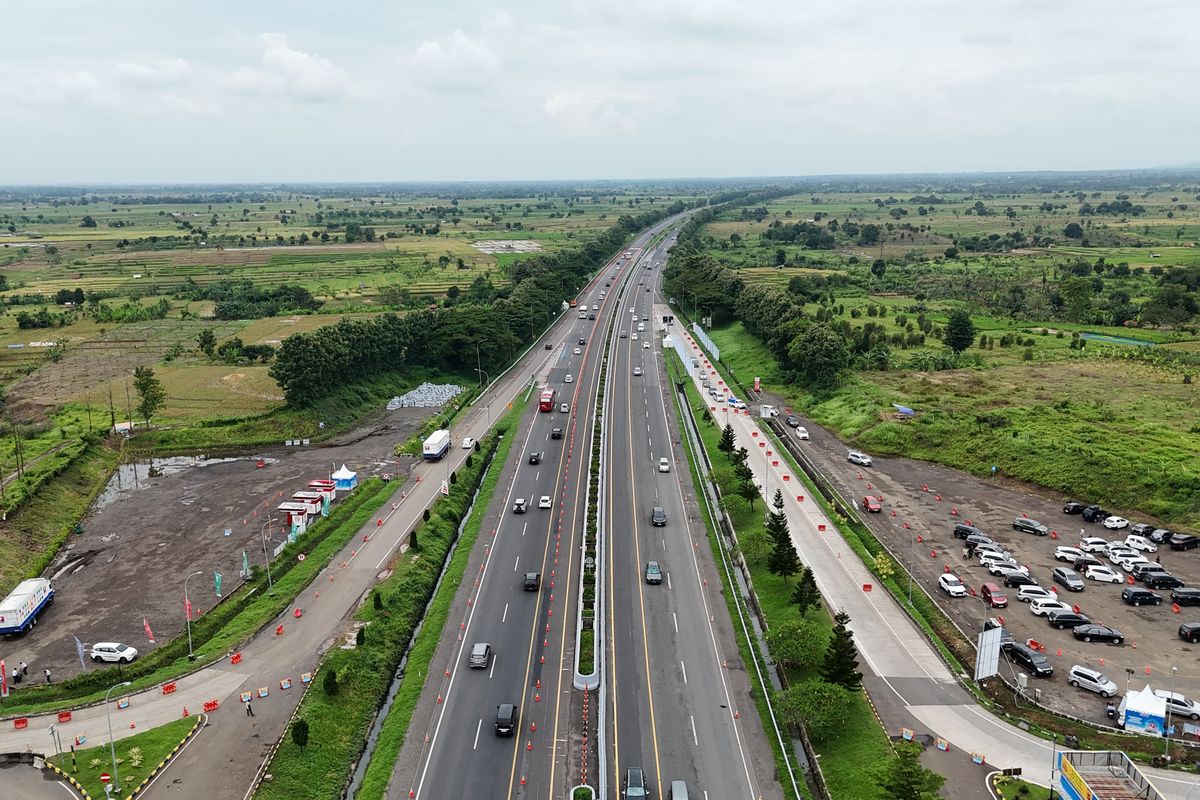 Jasamarga, Jalan Tol, arus balik, Tol Cikampek, jalan tol, tol Cikampek, arus balik Lebaran, Arus Balik, One Way Arah Jakarta Berlaku dari Km 219 Tol Palimanan-Kanci