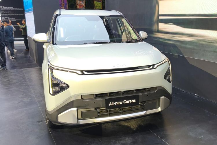 Dijual Rp 319 Juta, Ini Spesifikasi Lengkap All New Kia Carens