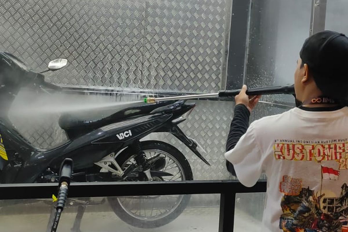 bodi motor, aerosol, cuci motor, poles bodi, Bodi Motor, Merawat bodi motor, Perawatan Bodi Motor, Jangan Cuma Dicuci
