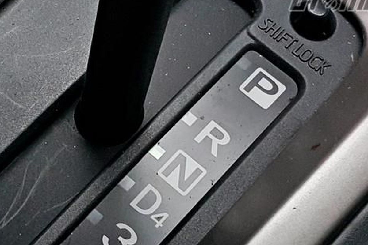 transmisi matik, mobil bekas matik, pengecekan mobil, Hermas Efendi Prabowo, Menghindari Masalah Mobil Bekas Matik: Panduan Lengkap