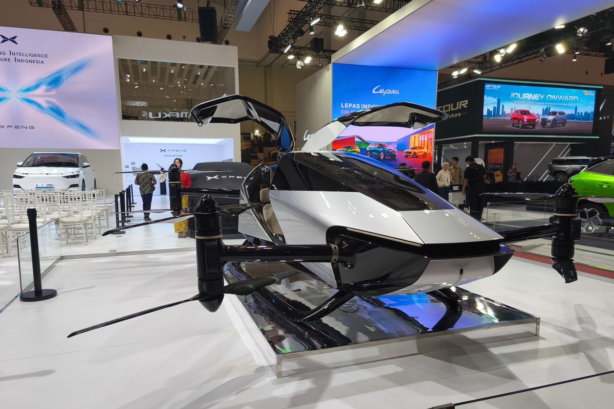 GIIAS 2025, mobil terbang xpeng, XPeng AeroHT X2, Mobil Terbang XPeng AeroHT X2 Mejeng di GIIAS 2025