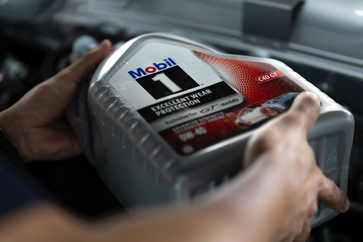 ExxonMobil Lubricants Indonesia, Porsche Sprint Challenge Indonesia 2025, Oli Mobil1, Ini Oli Resmi Ajang Balap Porsche Sprint Challenge Indonesia 2025