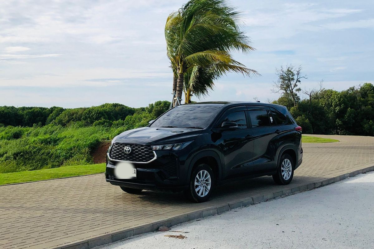 Plus Minus Toyota Innova Zenix non Hybrid Versi Pemakai