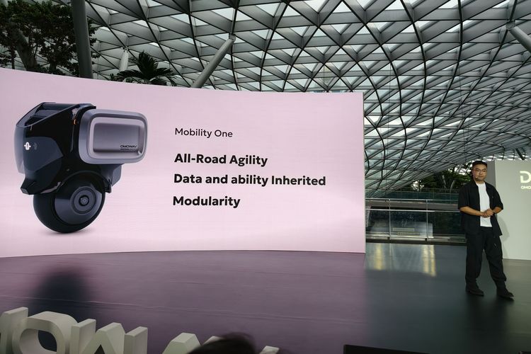 Omoway Perkenalkan OMO-ROBOT, Evolusi dari Motor ke Robot