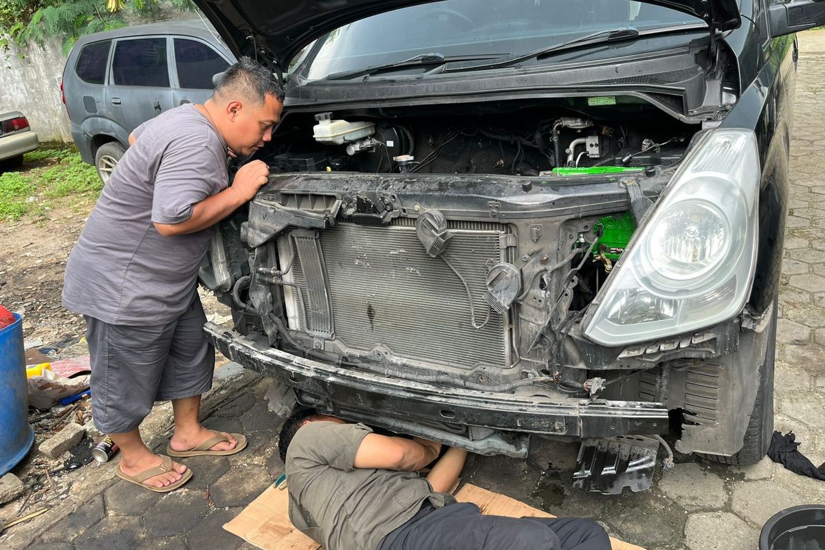 Mitos atau Fakta, Biaya Servis Mobil Transmisi Matik Lebih Mahal?