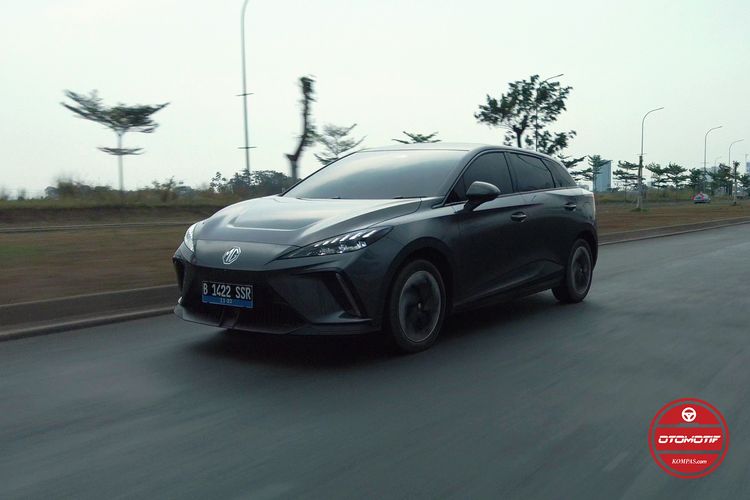 mobil listrik, kendaraan listrik, cicilan mobil, cicilan mobil listrik, MG4 EV, Simulasi Cicilan MG4 EV, Mulai Rp 7 Jutaan per Bulan