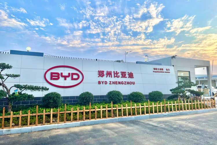 Intip Dapur Produksi BYD Zhengzhou, Mampu Produksi 50 Mobil per Jam